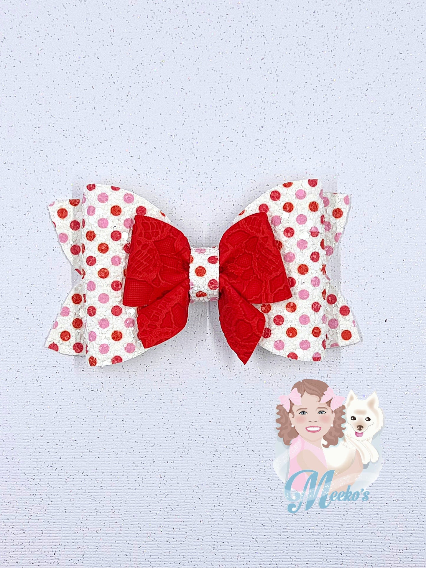 red glitter Valentines hair bow for girls, cute Valentines day gifts for toddler girls, xo Valentines Day hair clips for little girls, heart